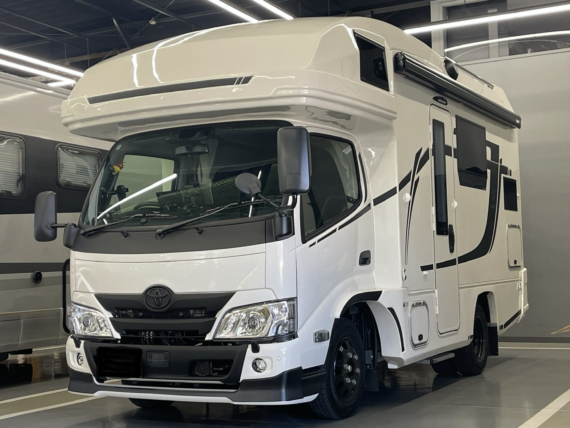 LTキャンパーズ/L .T .CAMPERS/REGARD BlackeEition